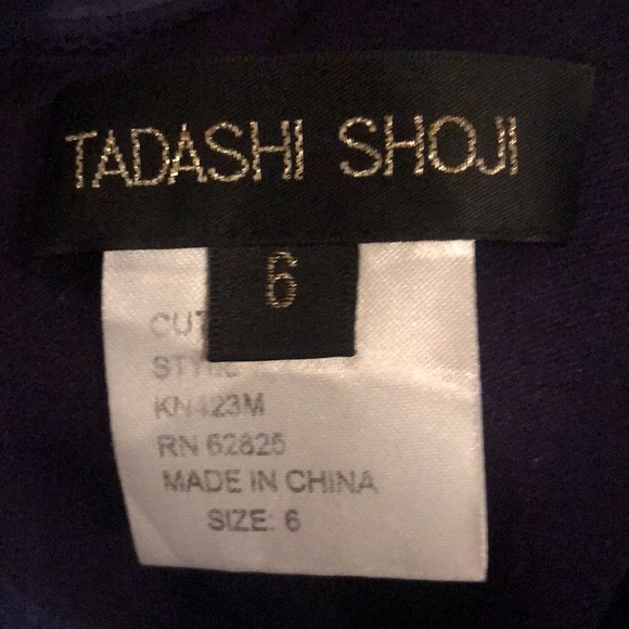 Tadashi Shoji dress size 6. - Picture 3 of 3